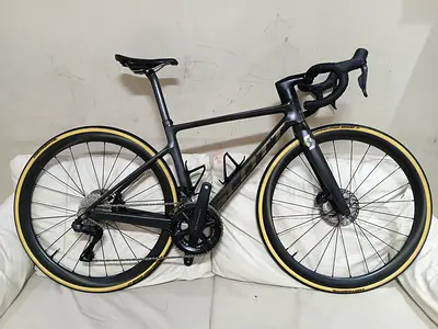 FullCarbon Scott Addict RC PremiumBike Shimano UltegraDi2 12*2Speed Synchros CarbonWheelSet NewCondi