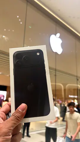 iPhone 18 pro max 512 black for sale