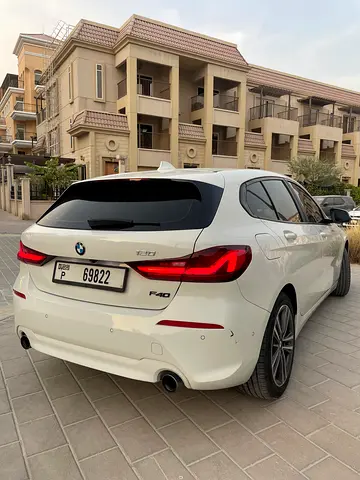 2021 BMW 1-SERIES photo 6