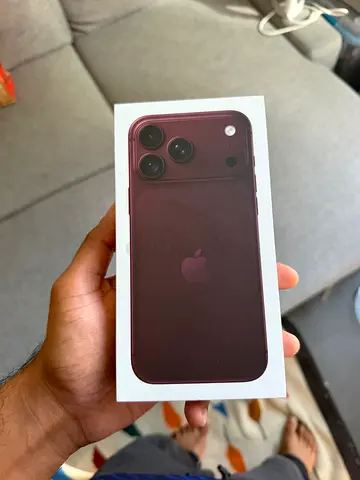  iPhone 18 Pro Max, Burgundy, 512GB Model