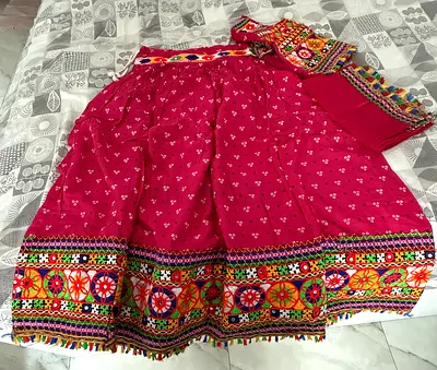 Naniya choli