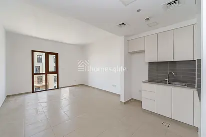 Townsquare | Vacant | Community living