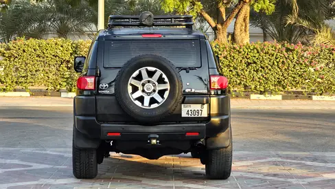 2015 Toyota FJ CRUISER — фото 10