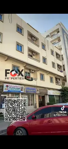 للبيع بناية مميزة في النخيل – عجمان  📍 **الموقع:** منطقة النخيل – شارع الشيخ عمر بن الخطاب، ثاني نمرة من كورنيش عجمان  🏢 **تفاصيل العقار:**  * أ