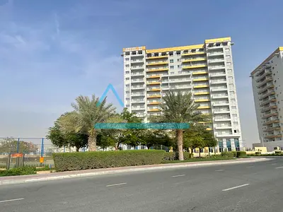 Spacious Vacant 1BR Apartment | Living Legends