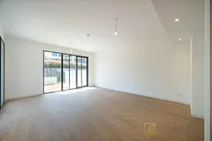 EXCLUSIVE | BRIGHT SPACIOUS | READY TO MOVE IN