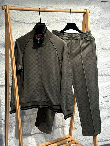 Gucci set for men