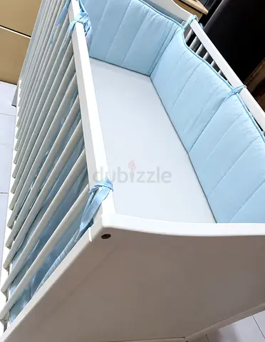Baby crib