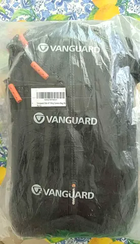 Vanguard Oslo 47 DSLR bag