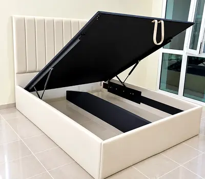 Brand new queen size hedrolic bed good quality available