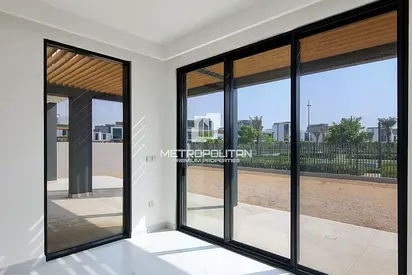 Single Row | Park Facing | Premium Open View
