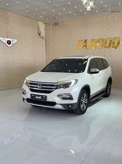 Honda Pilot Touring 2017 GCC Specs - Family SUV in Excellent Condition