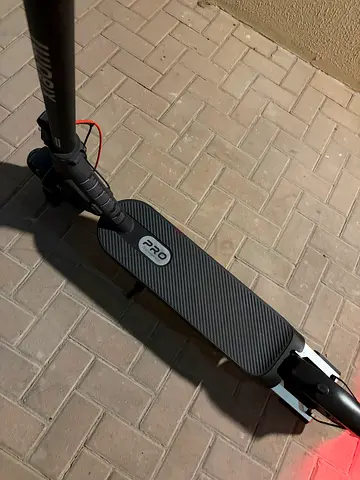 Used adult electric scooter - XIAOMI pro 5 deck, good condition