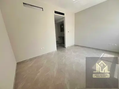 Wow looking like a beautiful studio apartment big apartment neat and clean family building just in 25k