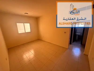 غرفه وصاله _ ايجار سنوي _ النعيميه عجمان _ تكيفات مركزي _ صيانه علي المالك
