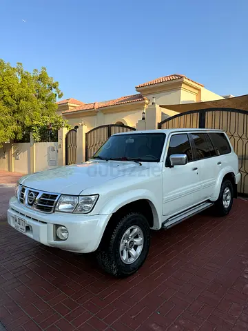 Nissan Patrol Super Safari 2000 | GCC Specs | Pristine Condition