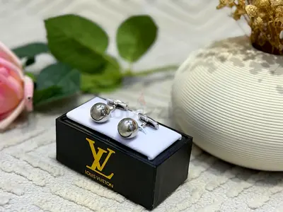 Silver-tone Round Cufflinks with Louis Vuitton Box