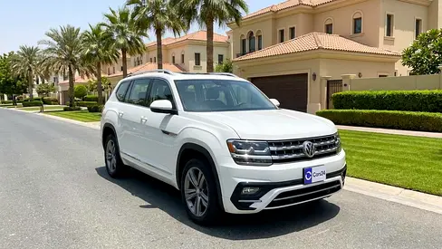 AED 728/month | 0 Downpayment | Free 3 Months Warranty | 30 Day Return | VOLKSWAGEN TERAMONT 2018