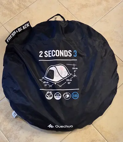 Camping Tent 2 seconds Decathlon for 3 people