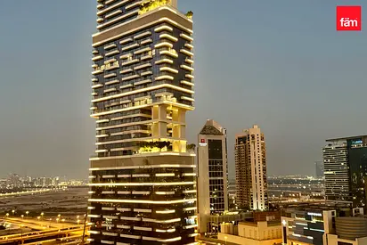 BoutiqueStyle Comfort in Newly Delivered Building