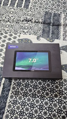 Neewer f700 external monitor