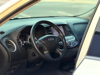 صورة 10 لـ 2013 Infiniti JX-SERIES