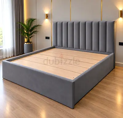 180×200 cm New King size bed frame For sale
