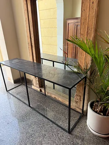 MARINA HOME sideboard sidetable entryway console honeycomb stole carved top iron base