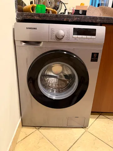 Samsung Front Load Washing Machine - 7kg, Silver (Good Working Condition)