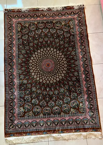 Silk machine Middle Eastern small rug (approx. 120x180cm) - good condition