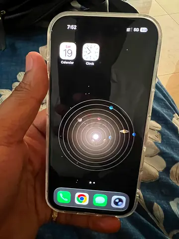 iPhone 17 Pro - 512 GB in good working condition with clear screen and case without any scratches