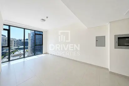 Panoramic View | Prime Location | Modern Layout