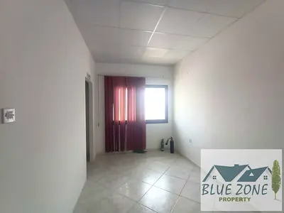 Al Garhoud 895.5 Sqft Office With Ready Partition|Attached Washroom And Pantry