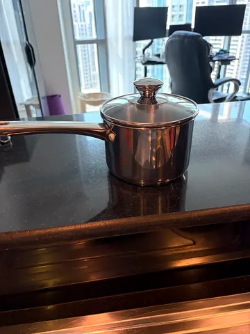 Stainless steel saucepan with lid - good condition