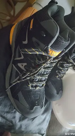 DeWalt Industrial Safety Boots price negotiable