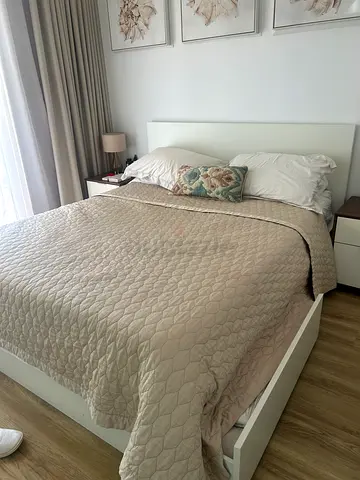 IKEA malm Queen bed frame with storage