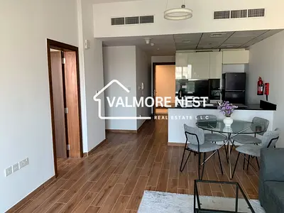 FULLY FURNISHED | HIGH FLOOR | NEAR CIRCLE MALL