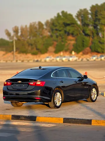 2017 Chevrolet MALIBU photo 6