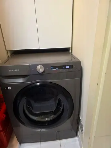 Samsung Washing Machine 9Kg with Al
add clothes during wash cycle No brokers Collection 24SEP