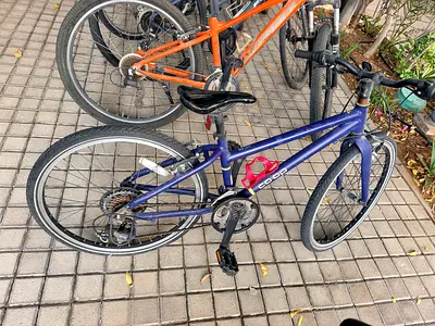 Used Shimano Tourney 21" Hybrid/City Bike - Needs Tune-up