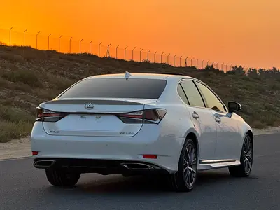 صورة 10 لـ 2017 Lexus GS-SERIES