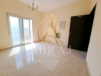 Like new luxury 1-BR with balcony just 29k in muwaileh sharjah