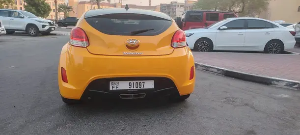 صورة 2 لـ 2015 Hyundai VELOSTER