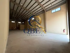 Commercial Storage Warehouse Providing Convenient Space for Inventory, Goods Management and Distribu