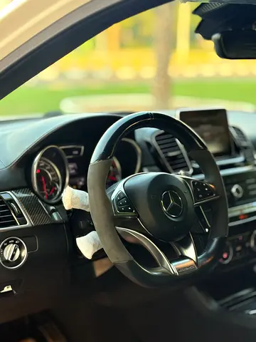 صورة 8 لـ 2016 Mercedes-BENZ GLE