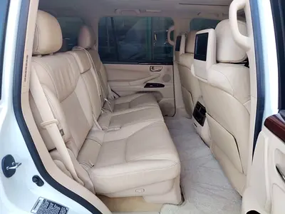 صورة 13 لـ 2013 Lexus LX-SERIES