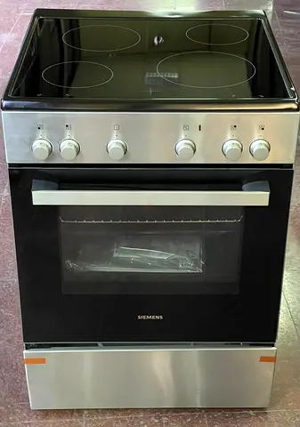 Siemens Unused Electric ceramic Cooking Range Brand new