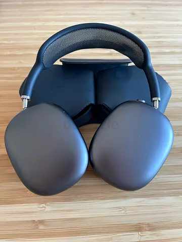 Apple AirPods Max 1st Gen – Space Grey – Lightning – Excellent Condition