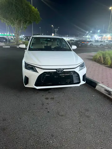 2023 Toyota YARIS — фото 4