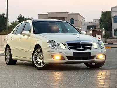 Well Maintained 2009 Mercedes-Benz E-Class E 280 Avantgarde GCC Specs